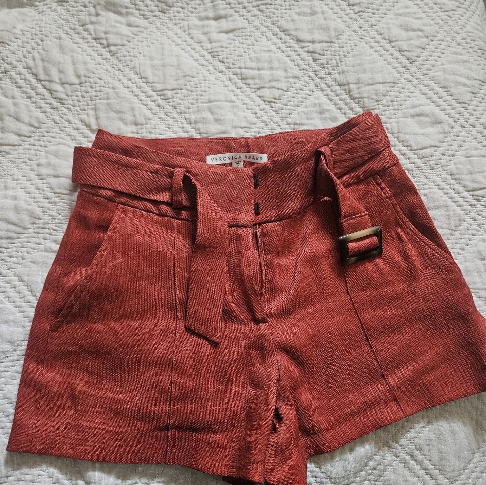 Veronica beard linen shorts with belt size 0